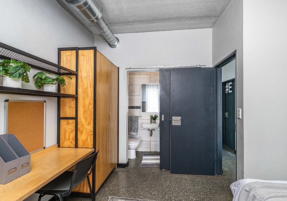 Unit 2 Low Res (3MB) (8 of 10) Apartments